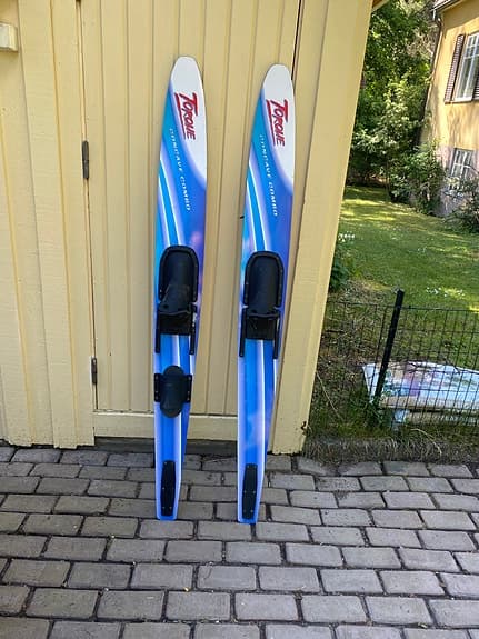 Vattenskidor