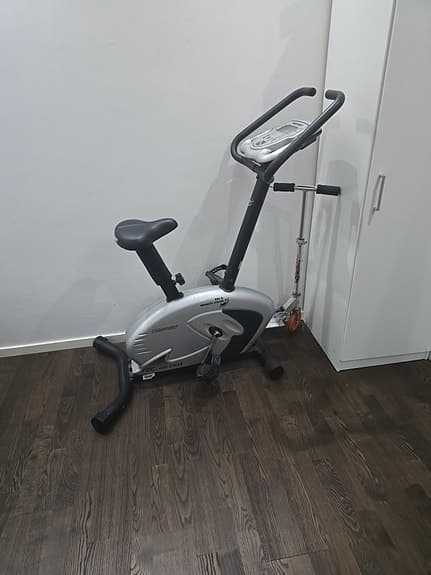 Nästan som ny motionscykel