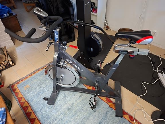 Abilica XS 3.0 motionscykel svart/grå