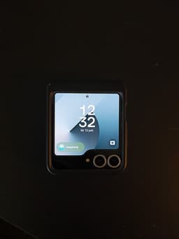 Samsung Galaxy Z Flip 6 mobil 256 GB svart