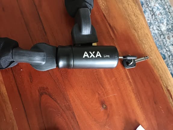 Kättinglås AXA