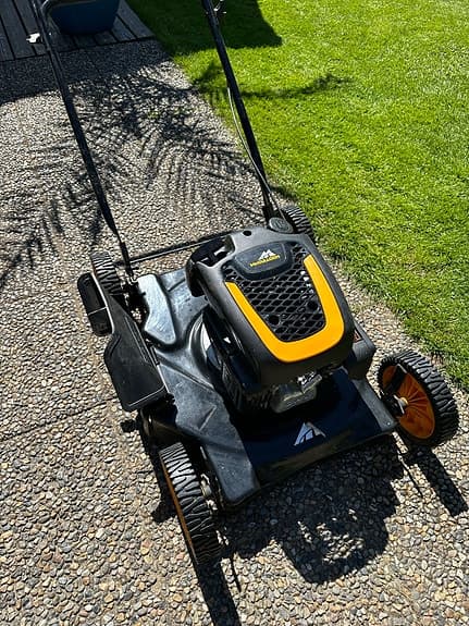McCulloch M51-120 Classic bensindriven gräsklippare