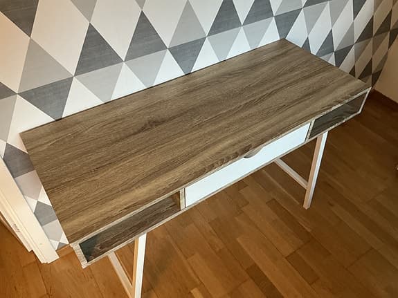 Skrivbord