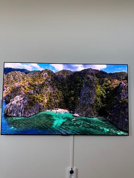 LG 55" G4 OLED evo 4K TV - nyskick + LG-stativ