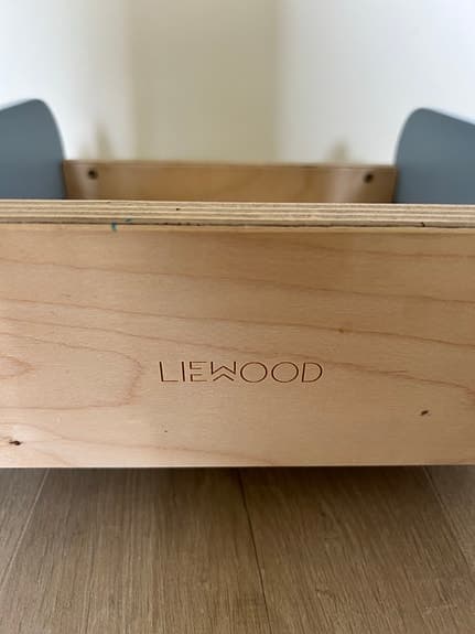 Liewood gåvagn i trä blå