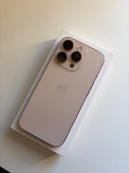 iPhone 16 PRO 256GB - Desert Titanium