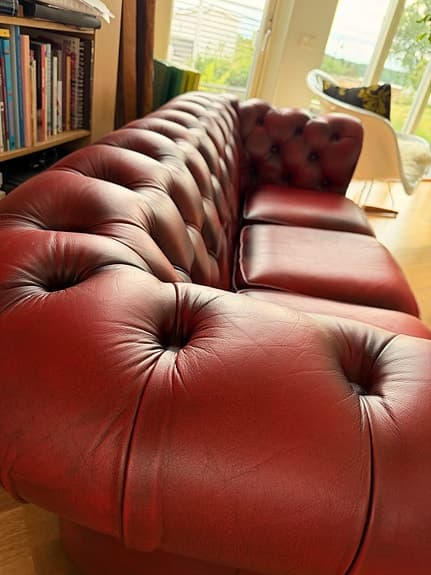 Chesterfield soffa och Barcelona fåtöljer säljes