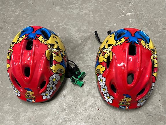 Bamse cykelhjälm barn röd