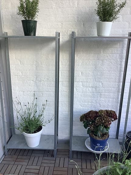 2 hyllor/växthus