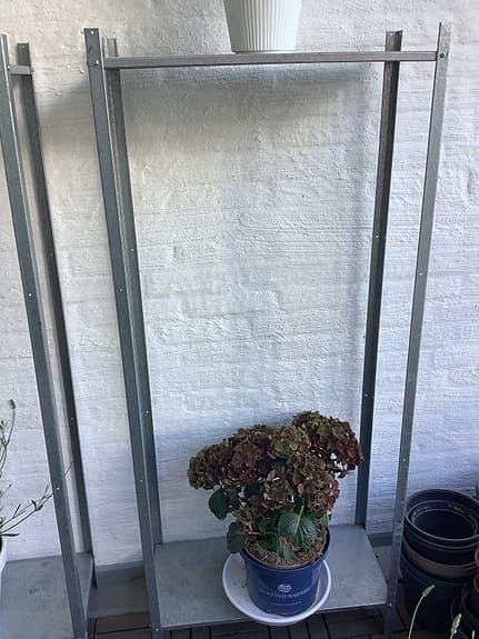 2 hyllor/växthus