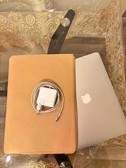 Apple MacBook Air 2017, MacOS Sequoia 15.5