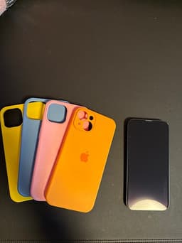 Apple iPhone 13 128 GB Svart ( Med Skal )