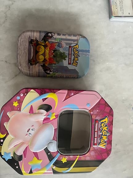 Pokemon kort Bulk + tärningar och mynt m
