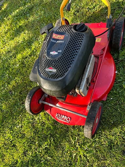 Klippo Triumph 45 gräsklippare bensin