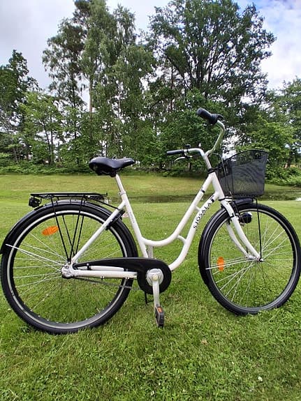 Damcykel 28 tum 3 Växlar Sjösala