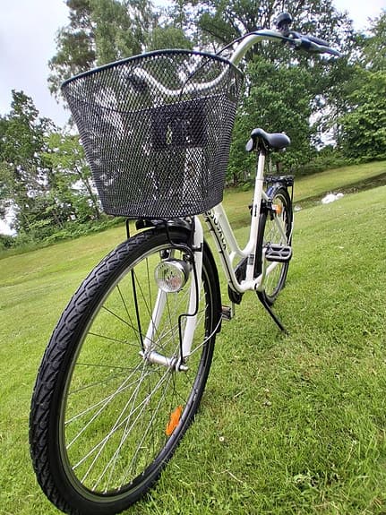 Damcykel 28 tum 3 Växlar Sjösala