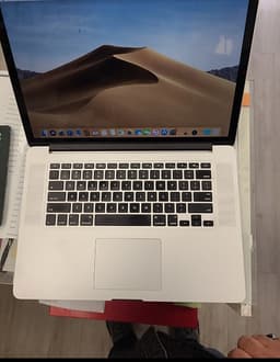 Apple MacBook Pro 15 tum bärbar dator silver