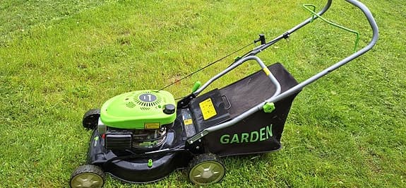 Garden DG350 gräsklippare bensin grön
