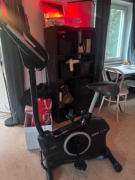 ProForm motionscykel svart