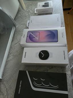 Samsung galaxy s26Ultra 12/512gb Vit Paket erbjudande