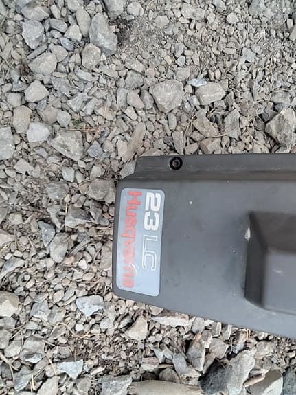 Husqvarna 23 LC grästrimmer röjsnöre