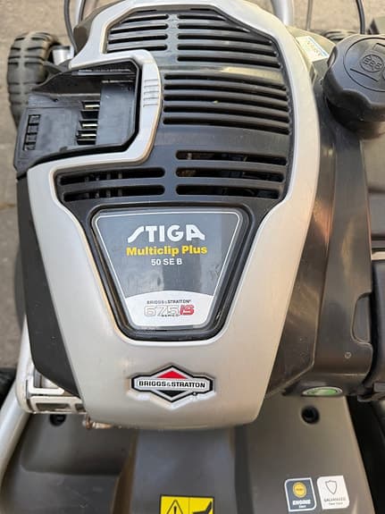 Stiga Multiclip Plus 50 SE B bensindriven gräsklippare