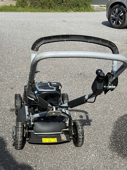 Stiga Multiclip Plus 50 SE B bensindriven gräsklippare