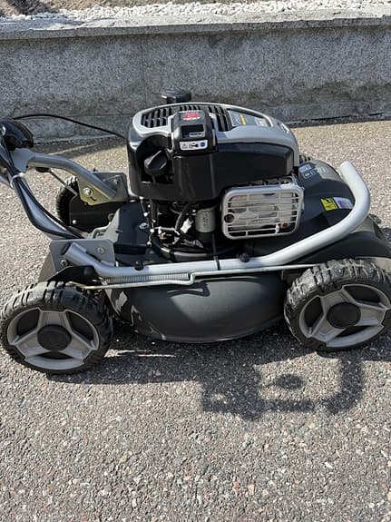 Stiga Multiclip Plus 50 SE B bensindriven gräsklippare