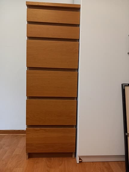 2 byråer
