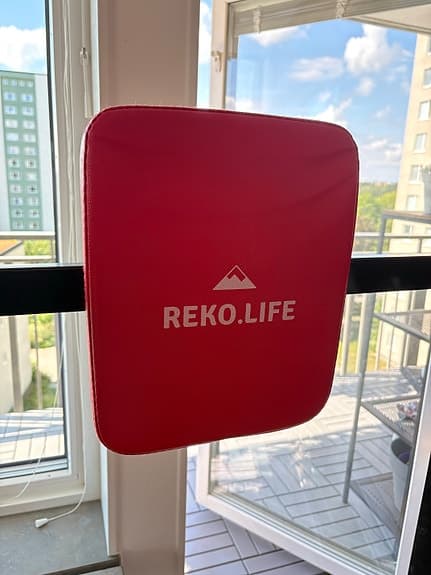 Reko.Life power tower / chins- och dipsställning röd/svart
