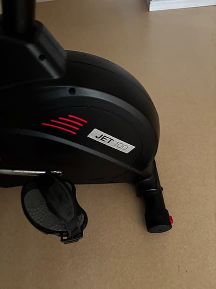 Reebook JET 100 motionscykel svart