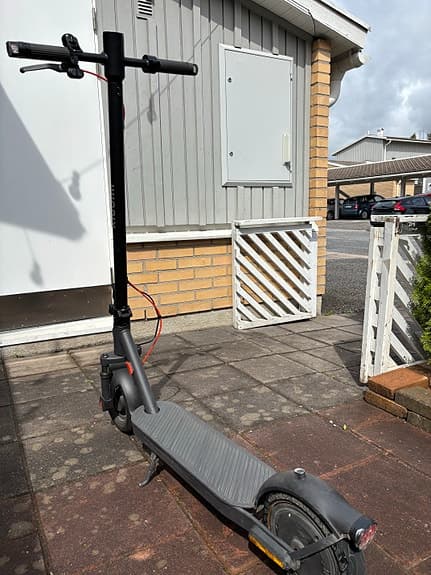 Xiaomi elsparkcykel svart