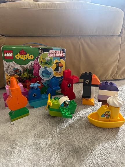 LEGO Duplo byggklossar djur och fordon