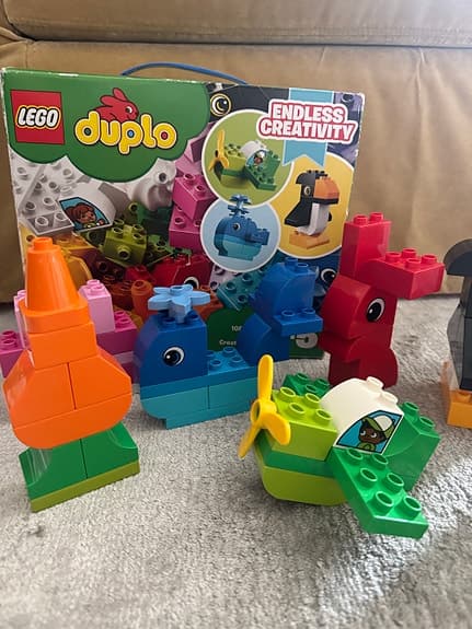 LEGO Duplo byggklossar djur och fordon