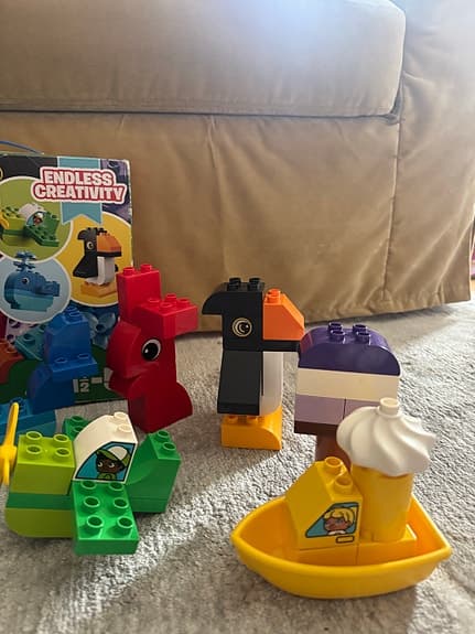 LEGO Duplo byggklossar djur och fordon
