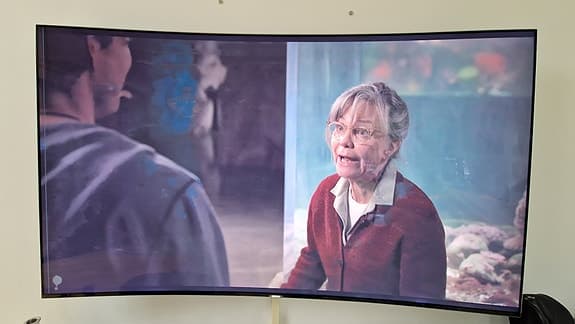 Samsung 65” Curved UHD-TV