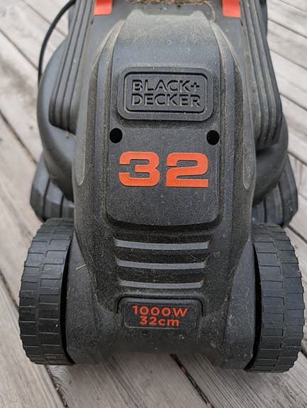 Black+Decker 32 elgräsklippare 1000W 32 cm