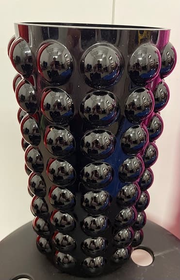 Stor svart kruka bubblor