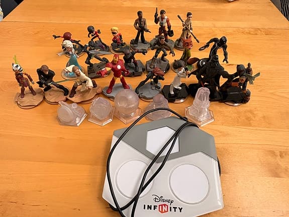 Disney Infinity 1.0/2.0/3.0 – figurer, power discs & portal