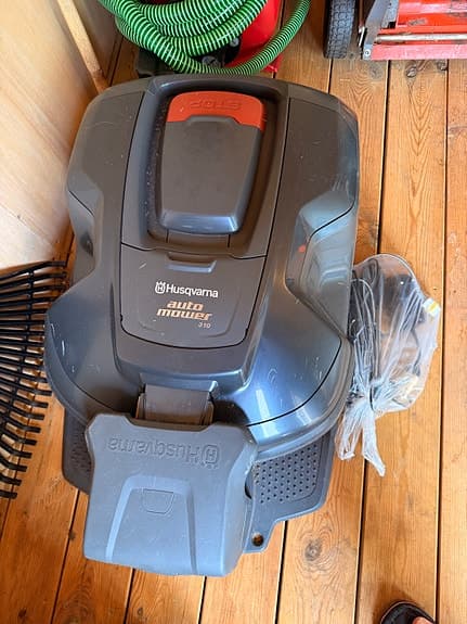 Husqvarna Automower 310 robotgräsklippare grå