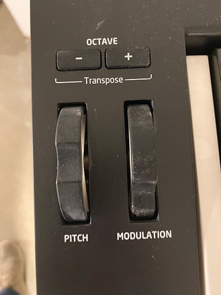 Novation Launchkey 61 MIDI-keyboard svart