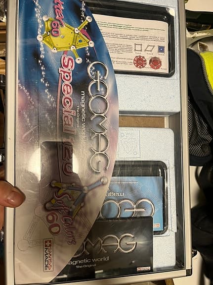 Geomag Special 120 magnetiskt byggset
