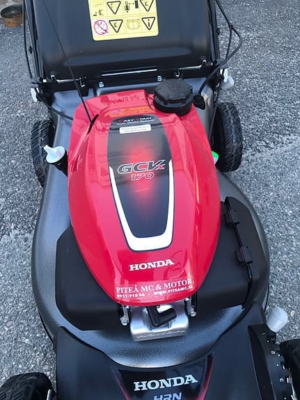 Honda HRN bensindriven gräsklippare röd/silver