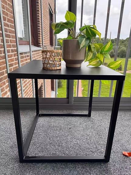 Black Minimalist Square Side Table 45x45x45 cm | Original 600 SEK