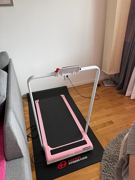 Säljer helt ny gå band bara öppnat