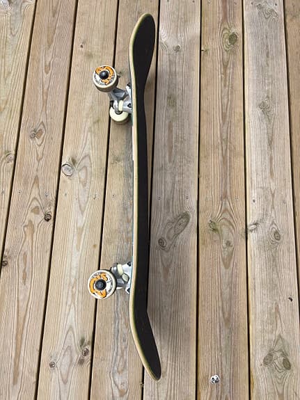Skateboard