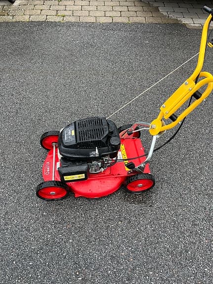 Klippo PRO 17 gräsklippare