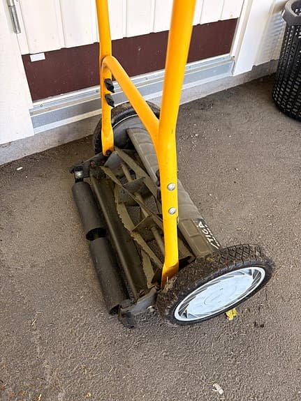 Handgrösklippare STIGA (SCM 240 R)