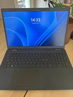 Dell laptop 15 tum svart