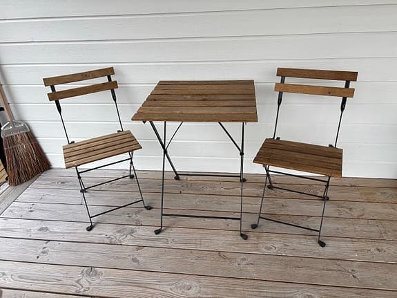 Balkongmöbelset bord och 2 stolar trä/metall Ikea Tärnö